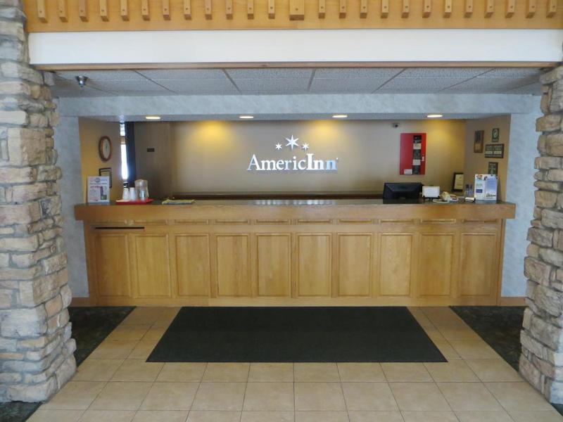 Americinn By Wyndham Нортфилд Экстерьер фото